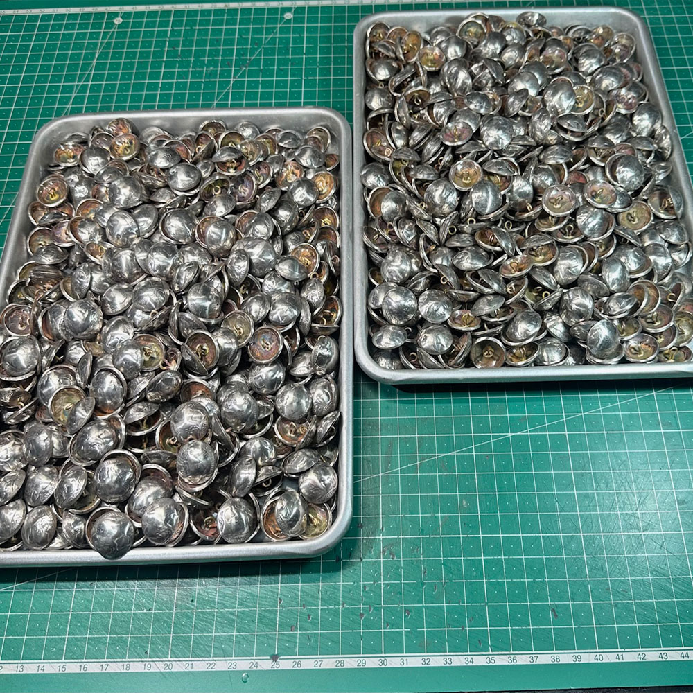 アメリカ5￠コインボタンコンチョ作製④2025.5.30.jpg
