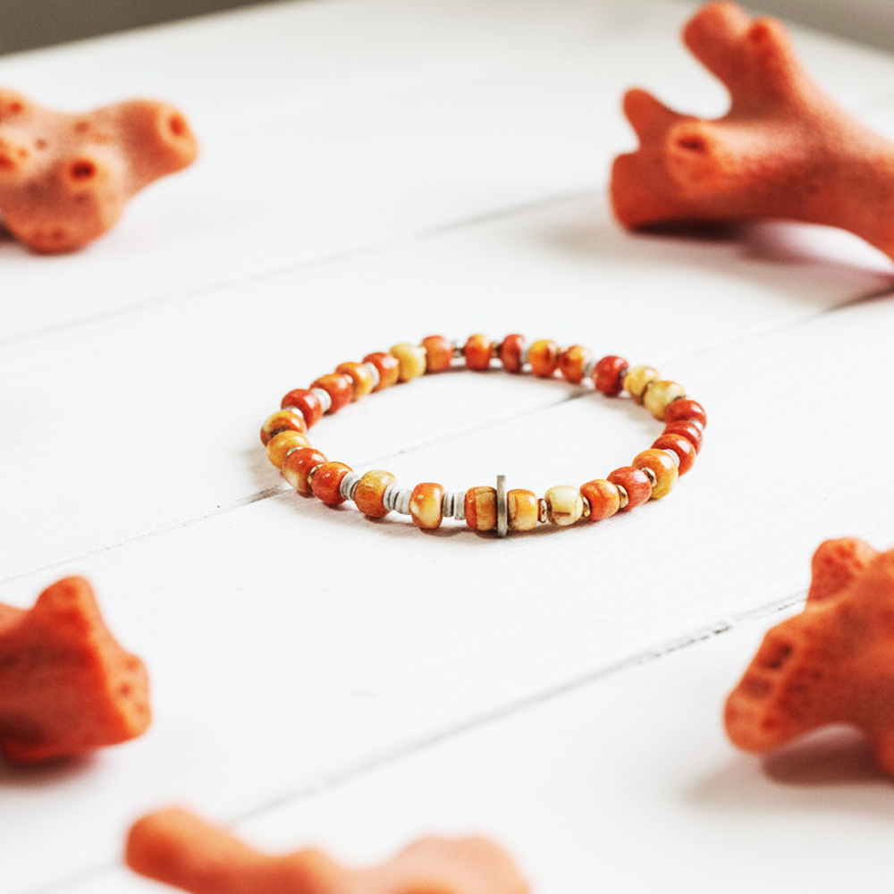 ターコイズブレスレットとコーラルブレスレット｜AKASHIC TREE