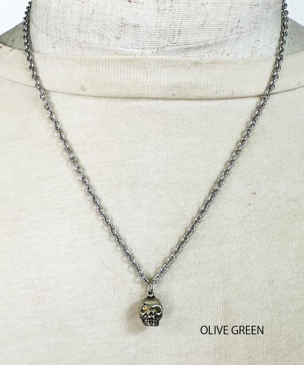 SKULL NECKLACE OLIVEGREEN EYE(シルバースカルネックレス