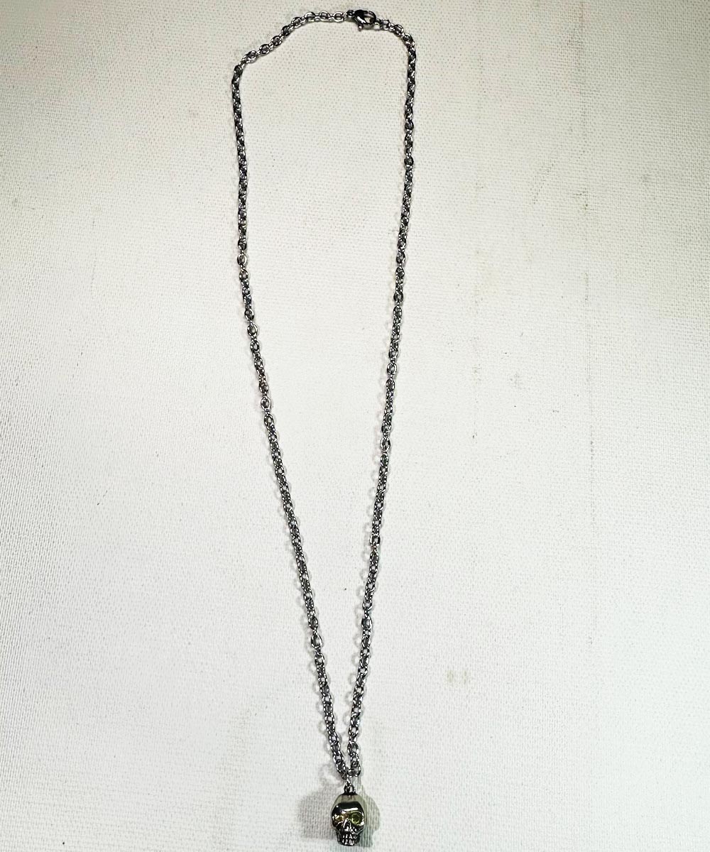 SKULL NECKLACE OLIVEGREEN EYE(シルバースカルネックレス オリーブ