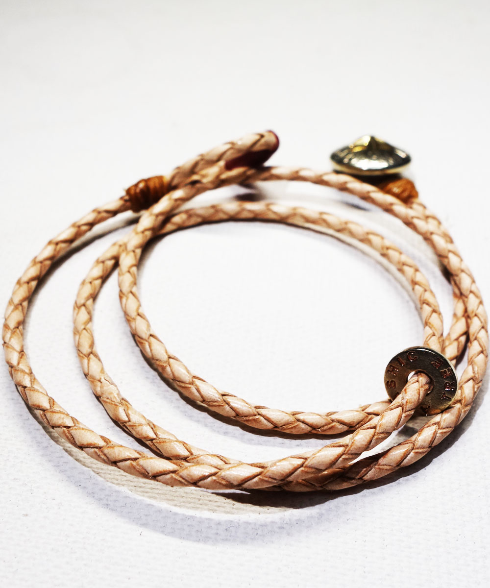 LEATHER  CONCHO BRACELET(3重巻レザーコンチョブレスレット)4