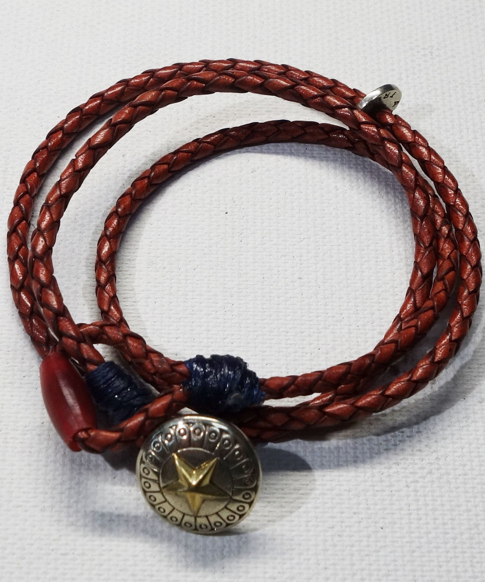 LEATHER  CONCHO BRACELET(3重巻レザーコンチョブレスレット) 
