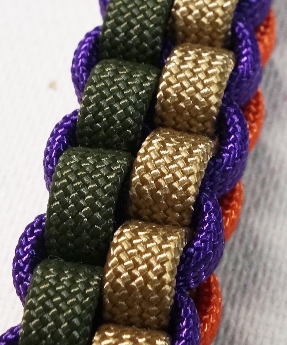 パラコード　#☆*:.. CHIKA..:*☆1 Paracord Key Chain （カナビラ付きパラコードキーチェーン）①