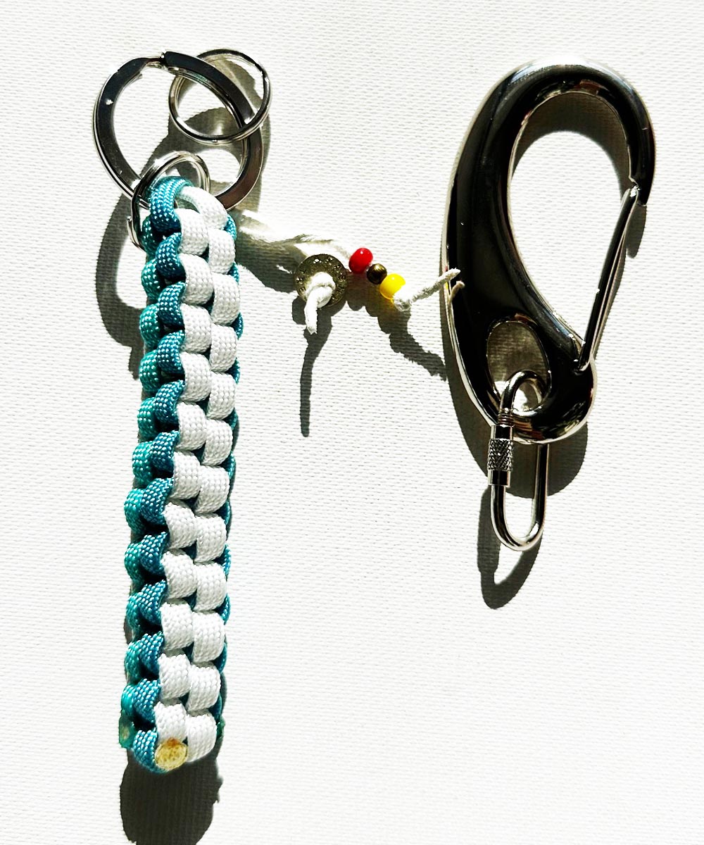 あっきーページ✿パラコード✿１１本 Amazon.co.jp: □パラコード4mm7芯／Paracord 7Strand 4mm／120