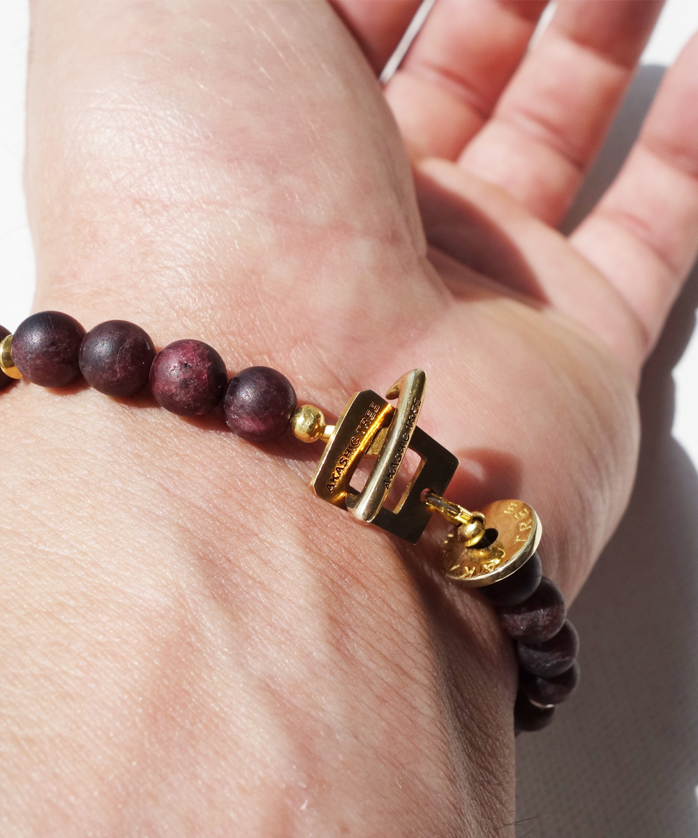 GARNET BRACELET(ガーネットブレスレット)｜COLOR-WINERED｜AKASHIC TREE