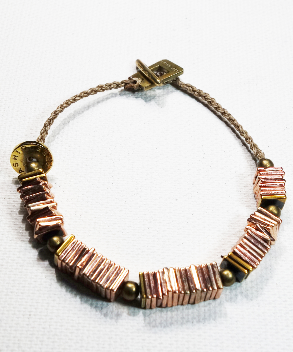 HEMATITE BRACELET（ヘマタイトブレスレット）2